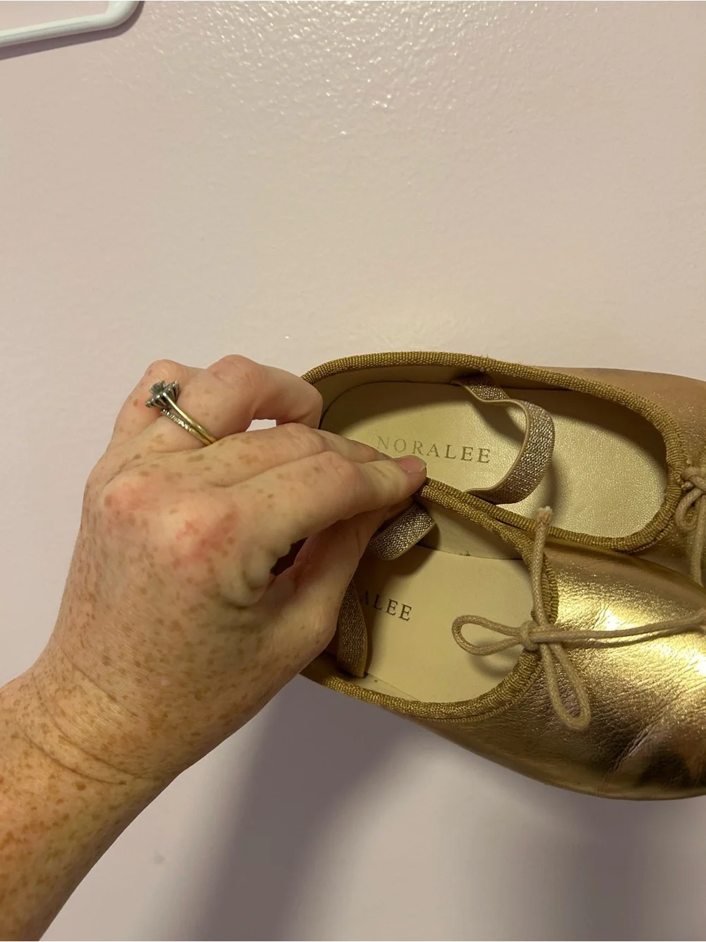 Noralee Rose Hold Ballet Flats Sz 11